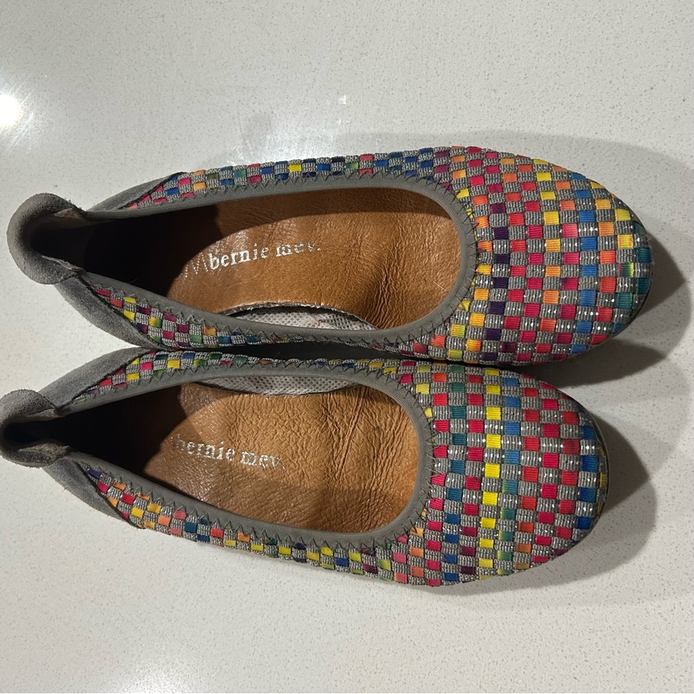 Bernie Mev Flats